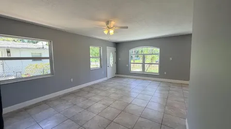 607 N 19th Street Fort Pierce FL 34950