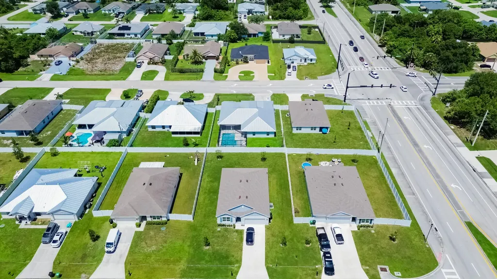 4609 SW Savona Boulevard Port St Lucie FL 34953