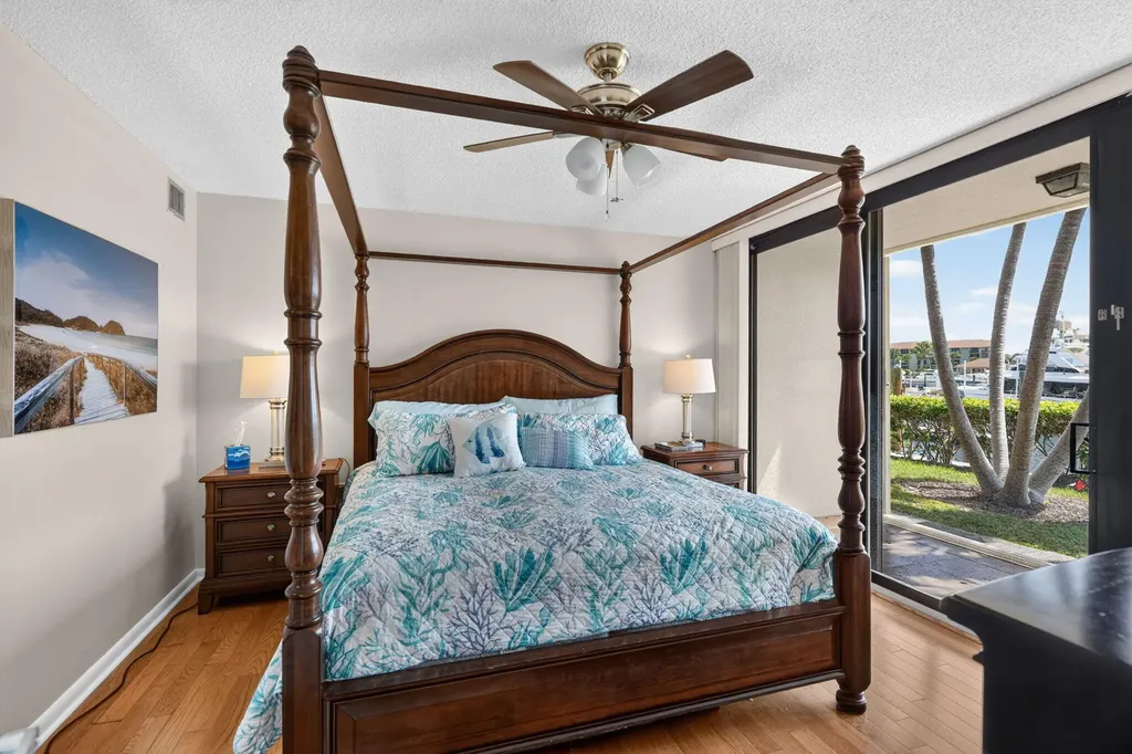 2401 Marina Isle Way Jupiter FL 33477