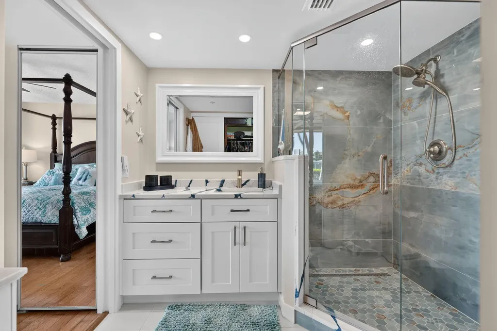 2401 Marina Isle Way Jupiter FL 33477