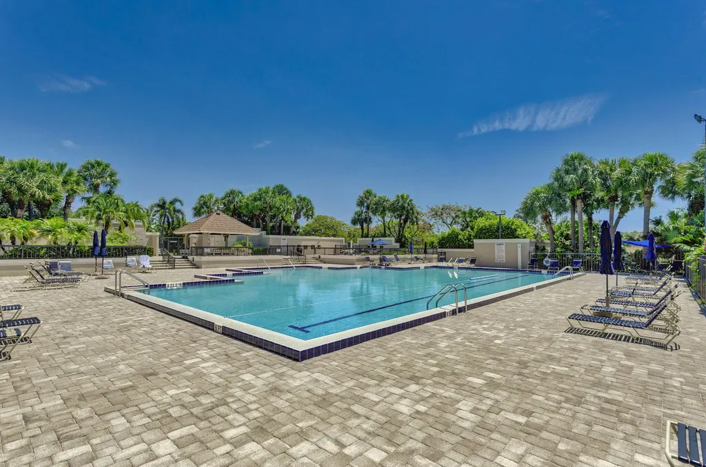 2401 Marina Isle Way Jupiter FL 33477