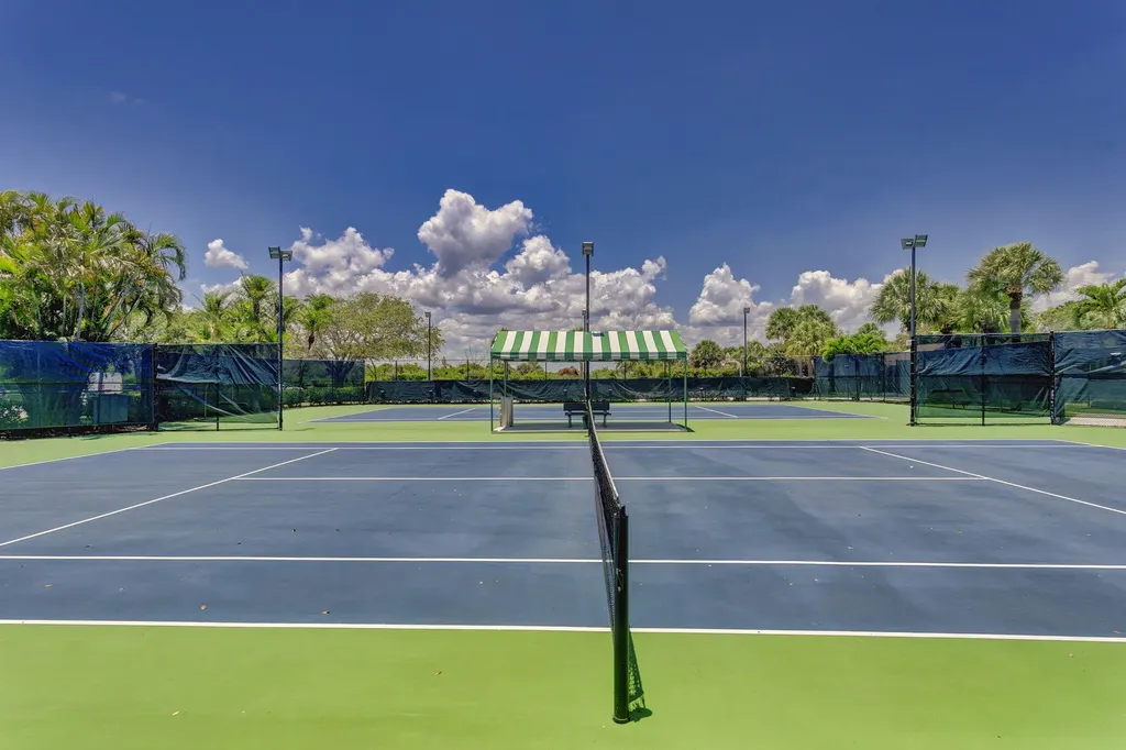 2401 Marina Isle Way Jupiter FL 33477