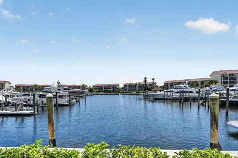 2401 Marina Isle Way Jupiter FL 33477