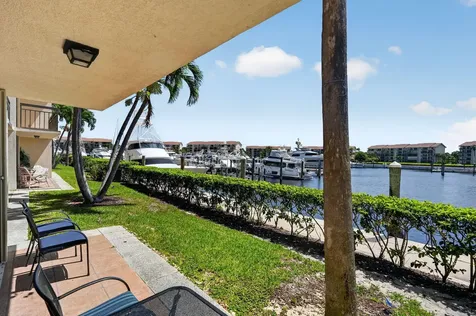 2401 Marina Isle Way Jupiter FL 33477