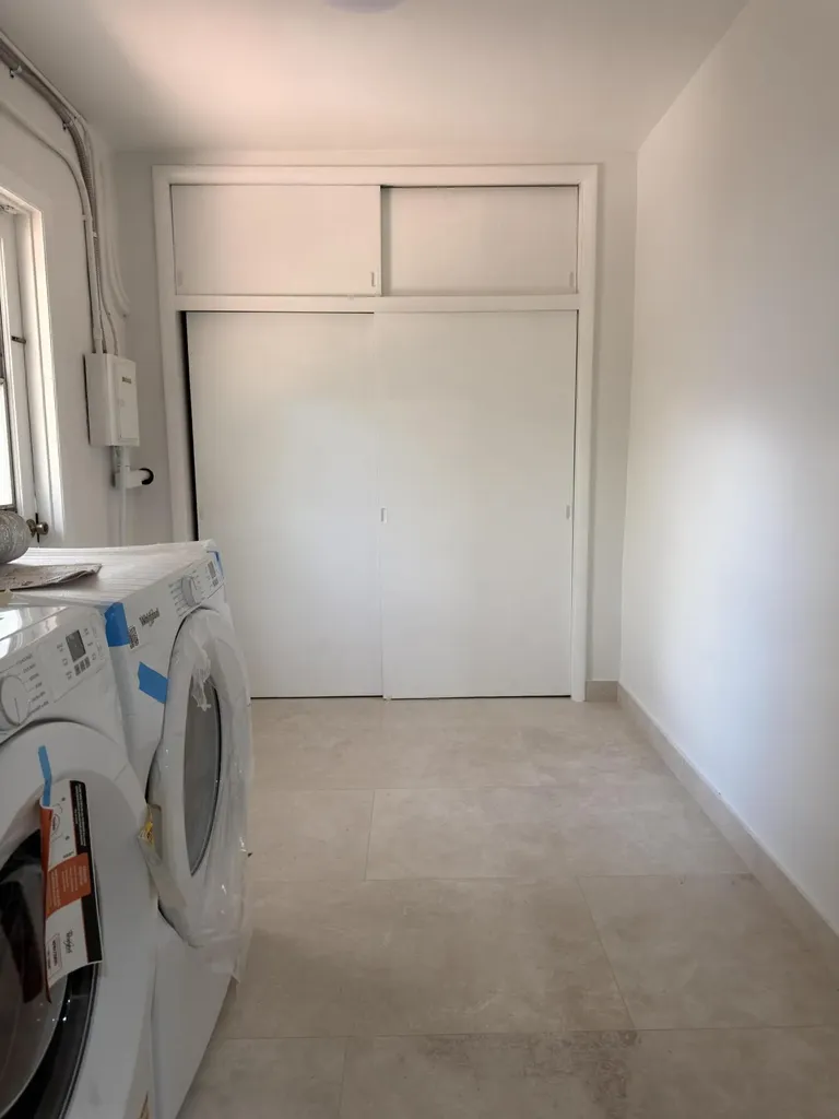 7500 SW 98th Court Miami FL 33173