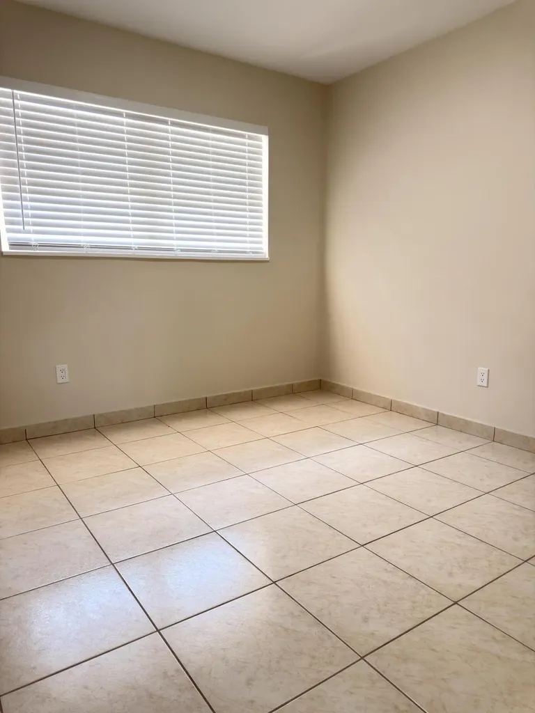 7500 SW 98th Court Miami FL 33173