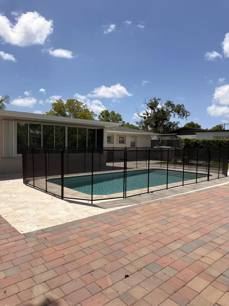 7500 SW 98th Court Miami FL 33173