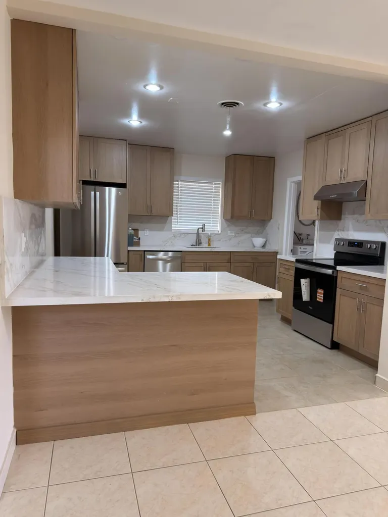 7500 SW 98th Court Miami FL 33173