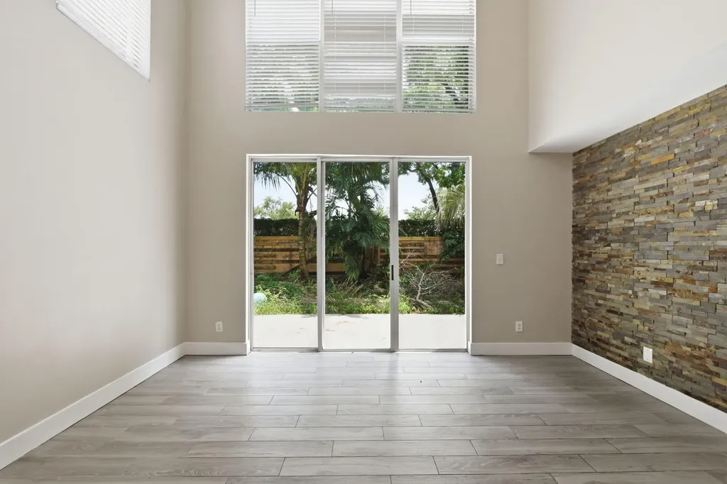 10837 NW 46th Drive Coral Springs FL 33076