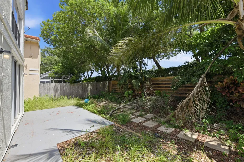 10837 NW 46th Drive Coral Springs FL 33076