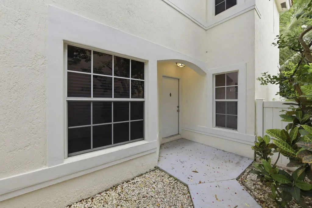 10837 NW 46th Drive Coral Springs FL 33076