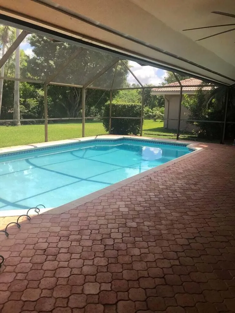 8649 NW 57th Court Coral Springs FL 33067