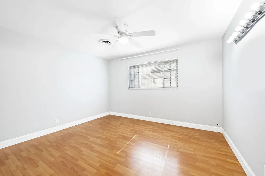 2011 NE 55th Street Fort Lauderdale FL 33308