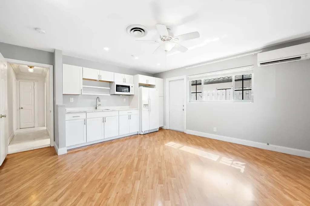 2011 NE 55th Street Fort Lauderdale FL 33308