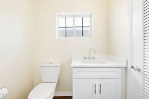 2011 NE 55th Street Fort Lauderdale FL 33308