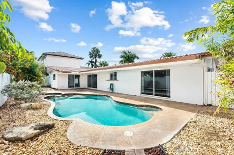 2011 NE 55th Street Fort Lauderdale FL 33308
