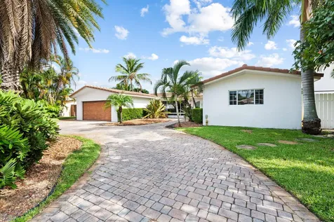 2011 NE 55th Street Fort Lauderdale FL 33308