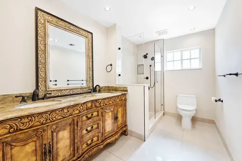 2011 NE 55th Street Fort Lauderdale FL 33308