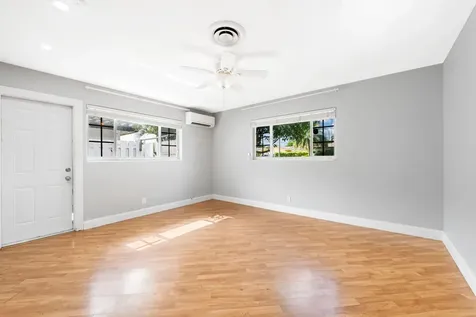 2011 NE 55th Street Fort Lauderdale FL 33308