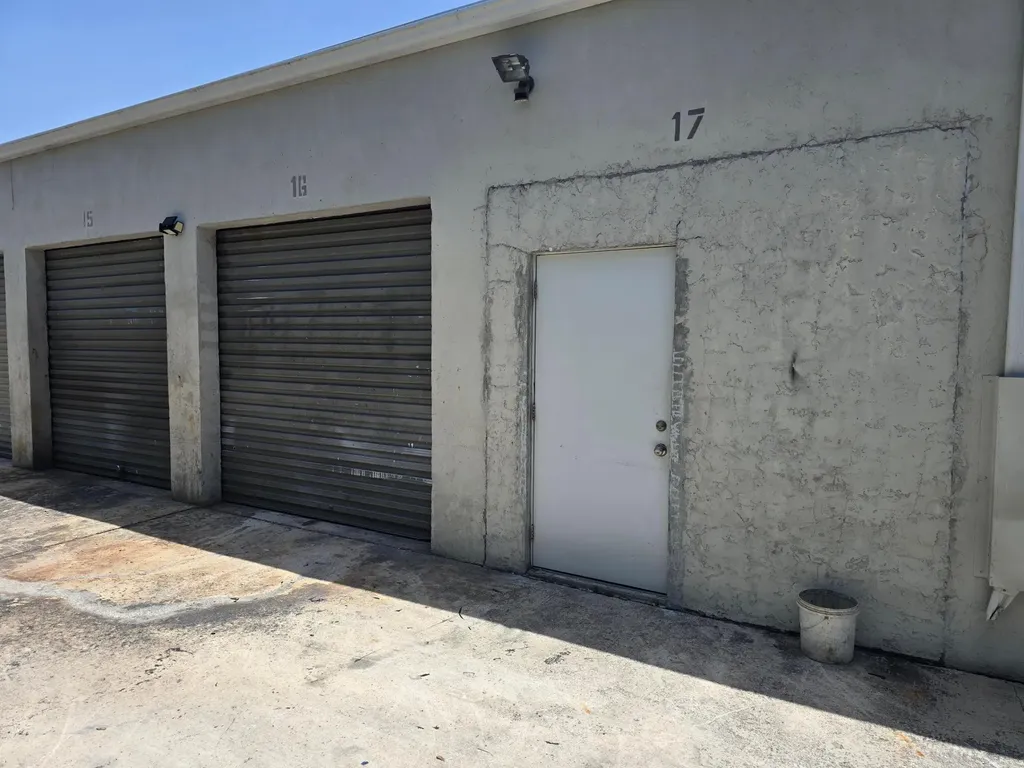 1530 Latham Road West Palm Beach FL 33409