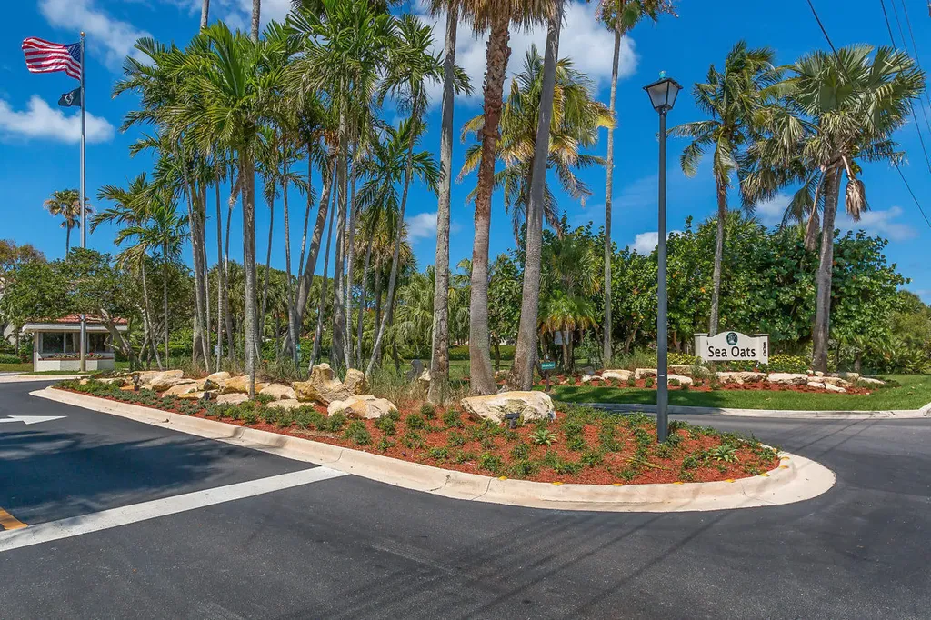 204 Sea Oats Drive Juno Beach FL 33408