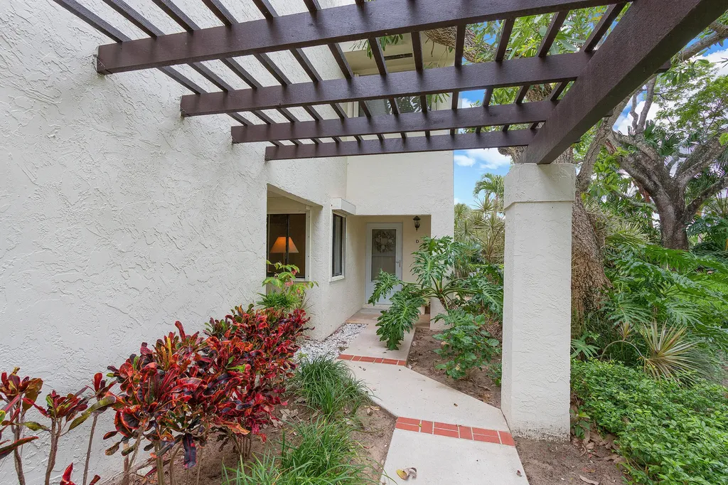 204 Sea Oats Drive Juno Beach FL 33408