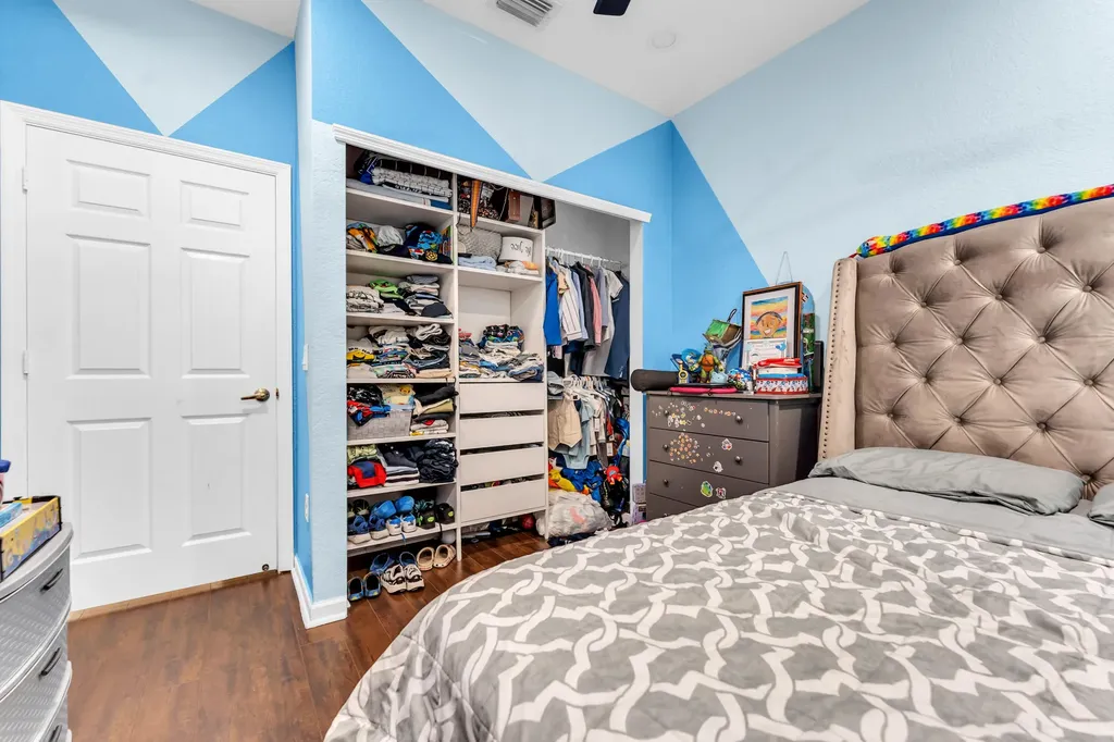 1723 NW 78th Way Pembroke Pines FL 33024