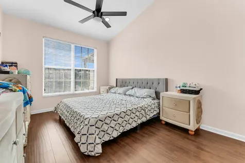 1723 NW 78th Way Pembroke Pines FL 33024