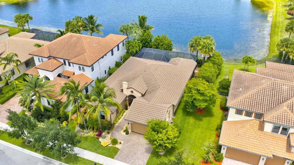 7984 NW 115th Way Parkland FL 33076