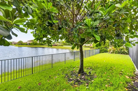 7984 NW 115th Way Parkland FL 33076