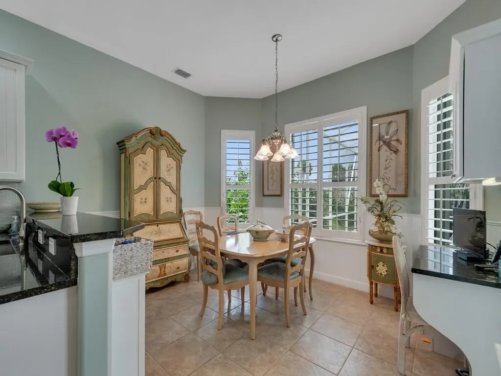 6566 35th Place Vero Beach FL 32966