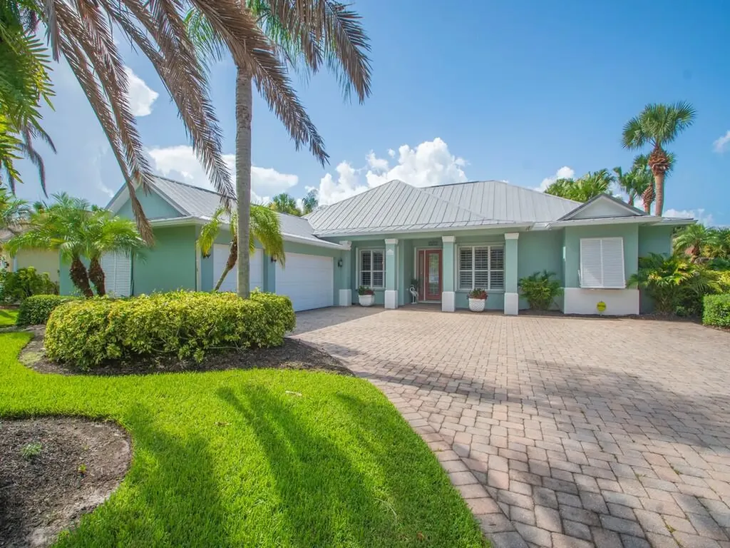 6566 35th Place Vero Beach FL 32966
