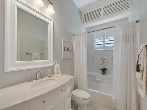 6566 35th Place Vero Beach FL 32966