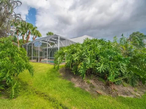 6566 35th Place Vero Beach FL 32966