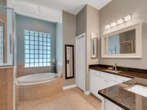 6566 35th Place Vero Beach FL 32966
