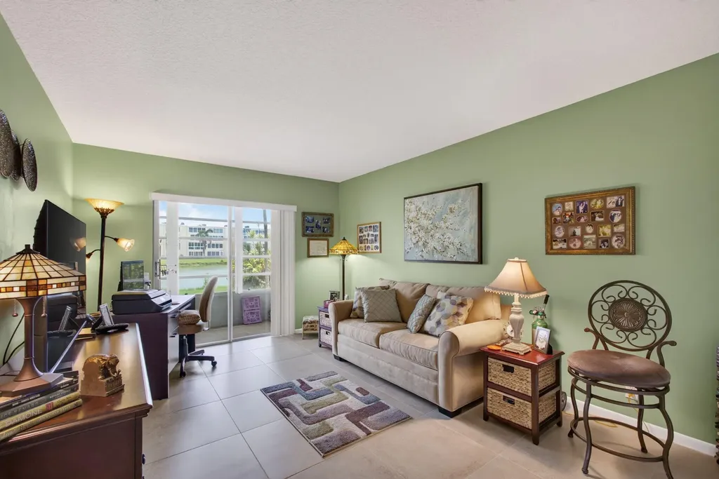 101 Wellington C West Palm Beach FL 33417