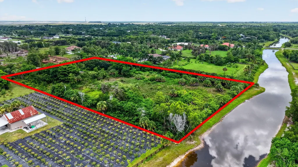 2262 Prarieview Drive Loxahatchee FL 33470