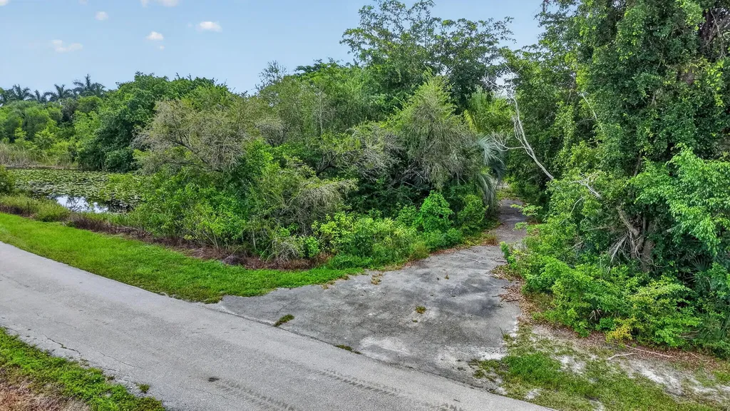 2262 Prarieview Drive Loxahatchee FL 33470