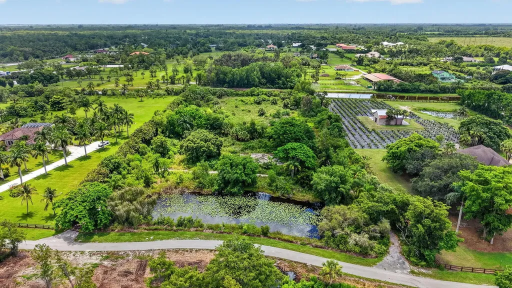 2262 Prarieview Drive Loxahatchee FL 33470