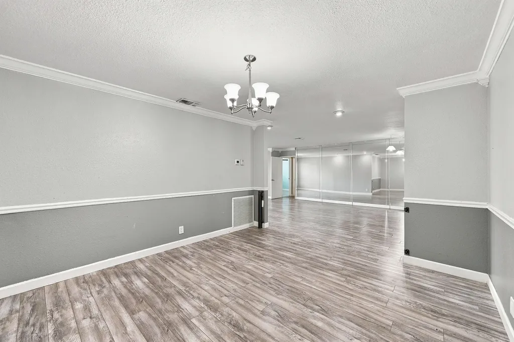 5831 NW 56th Place Tamarac FL 33319