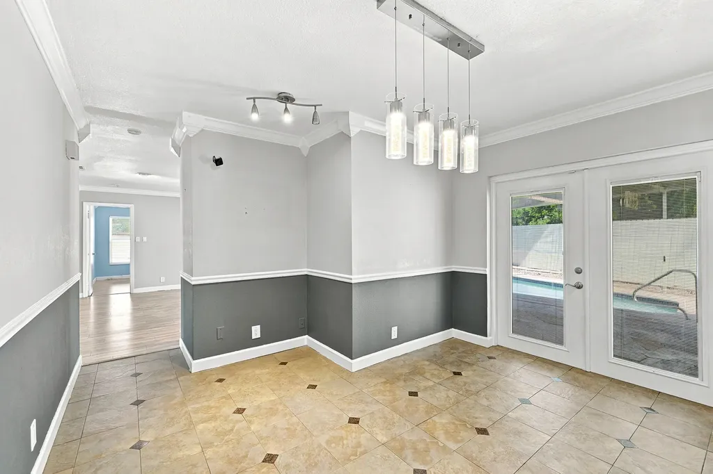5831 NW 56th Place Tamarac FL 33319