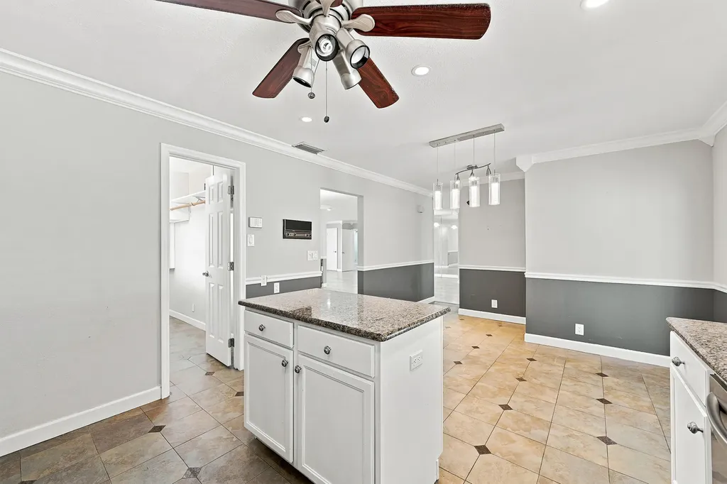 5831 NW 56th Place Tamarac FL 33319