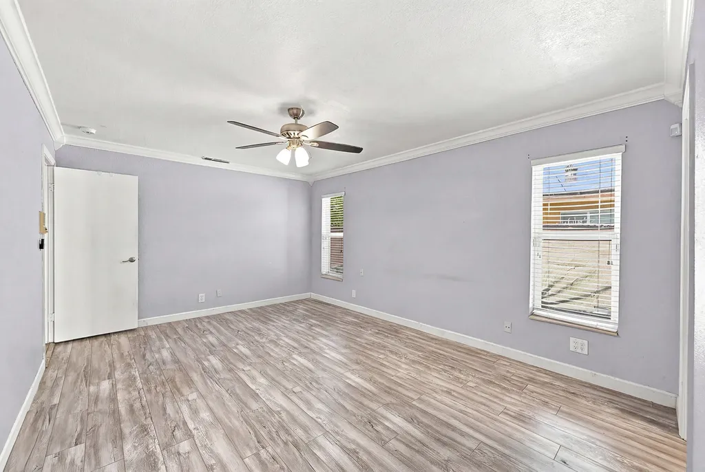 5831 NW 56th Place Tamarac FL 33319