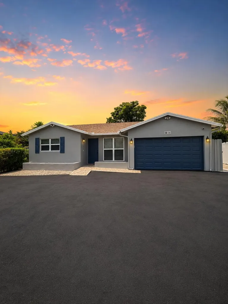 5831 NW 56th Place Tamarac FL 33319