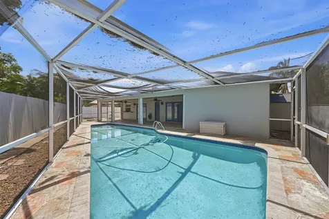 5831 NW 56th Place Tamarac FL 33319
