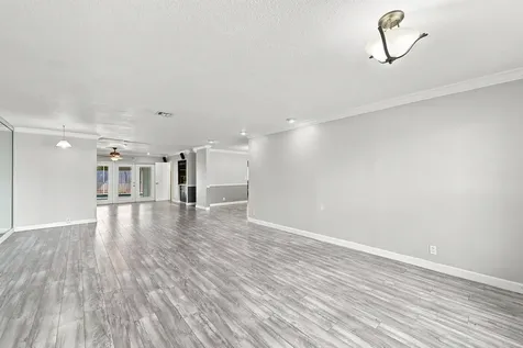 5831 NW 56th Place Tamarac FL 33319