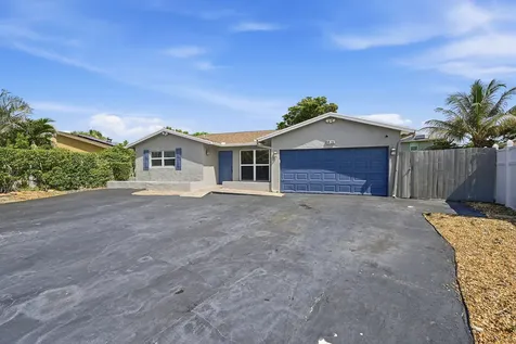 5831 NW 56th Place Tamarac FL 33319