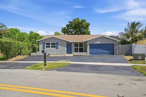 5831 NW 56th Place Tamarac FL 33319