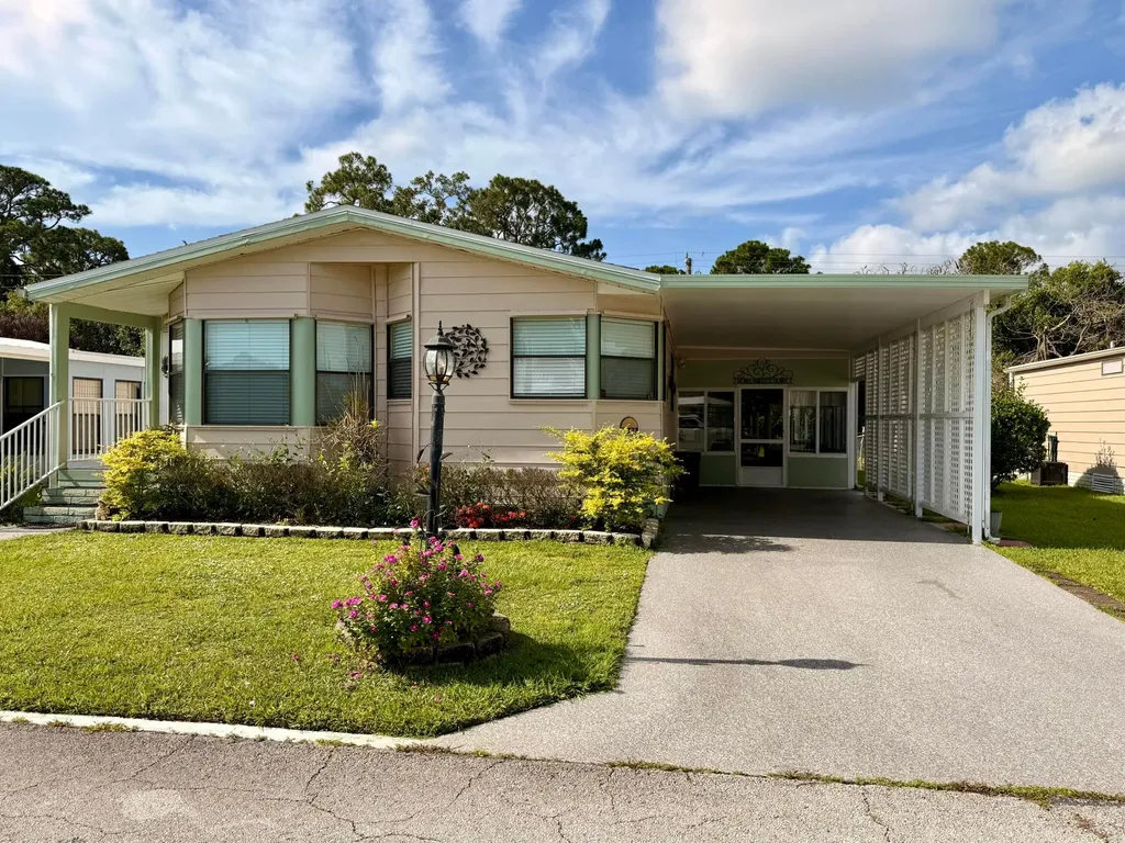 8581 Florence Drive Port St Lucie FL 34952