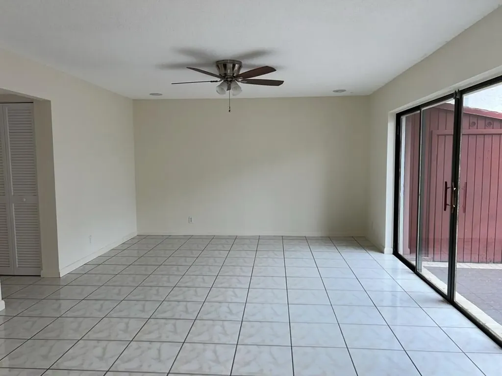 Hollywood FL 33021
